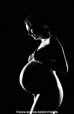 Babybauch-Schwangerschaftsfotos-Düsseldorf-NRW